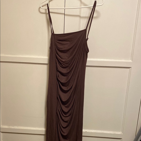 Cider Medium Elegant Brown Dress - Picture 2 of 7